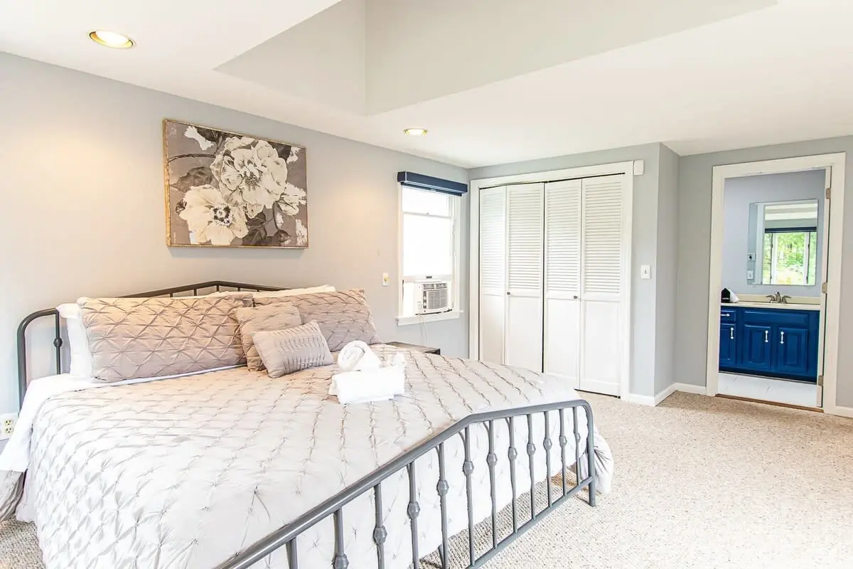 Photo 10 of Del Mar #17740 - 5 Min Walk to Red River Beach!