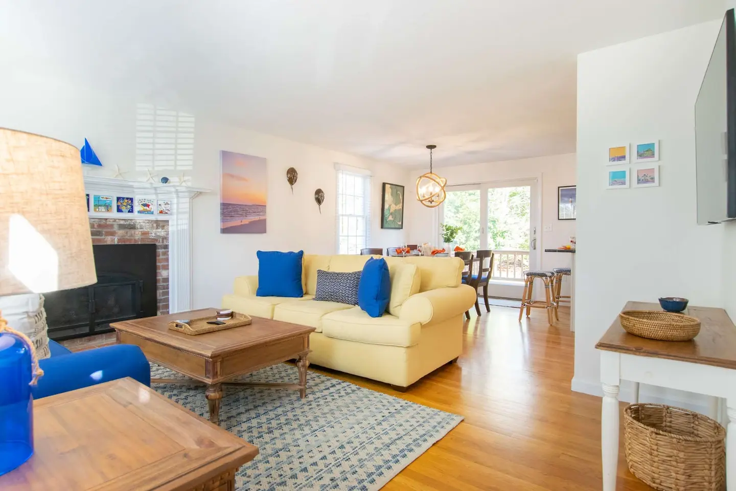 Photo 6 of Del Mar #17742 - Walk to Buck's Pond, Dog Friendly, Central AC!