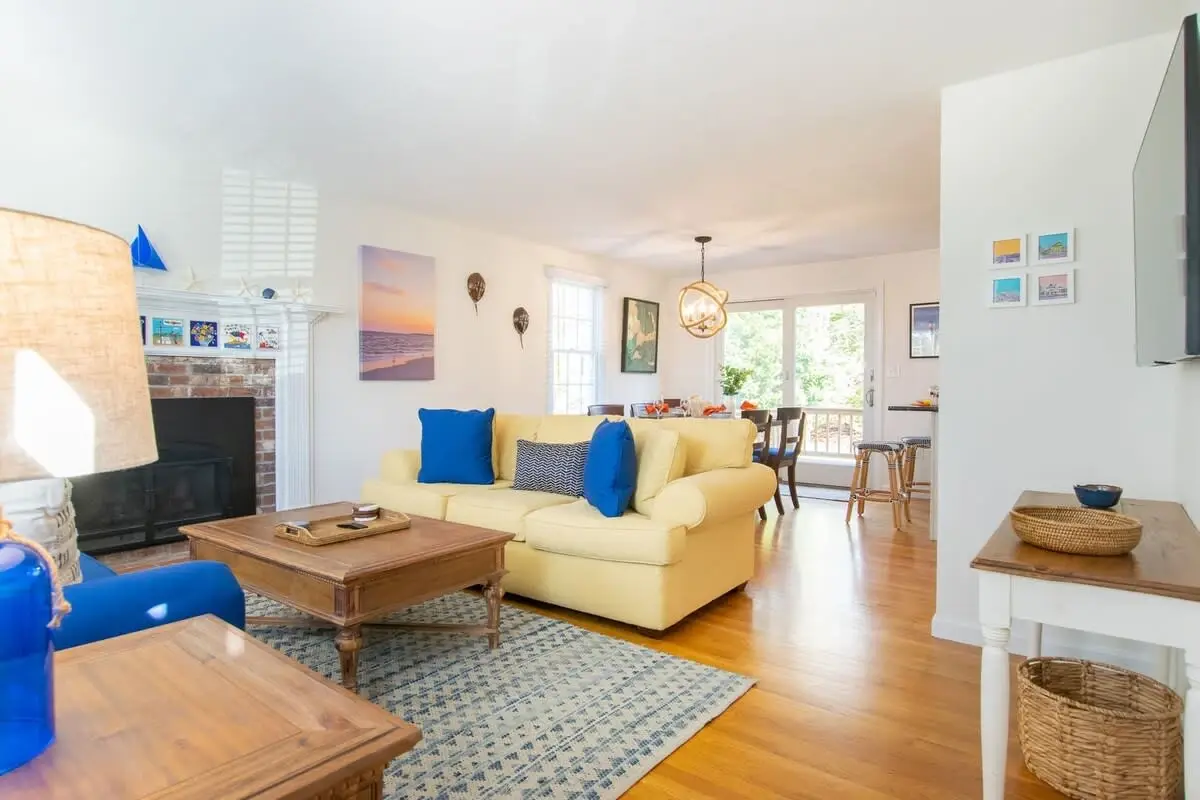 Photo 3 of Del Mar #17742 - Spacious w/ Beautiful Yard & Dogs Welcome!