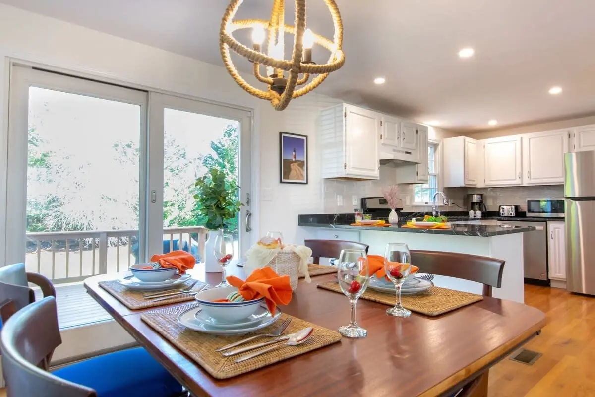 Photo 2 of Del Mar #17742 - Spacious w/ Beautiful Yard & Dogs Welcome!