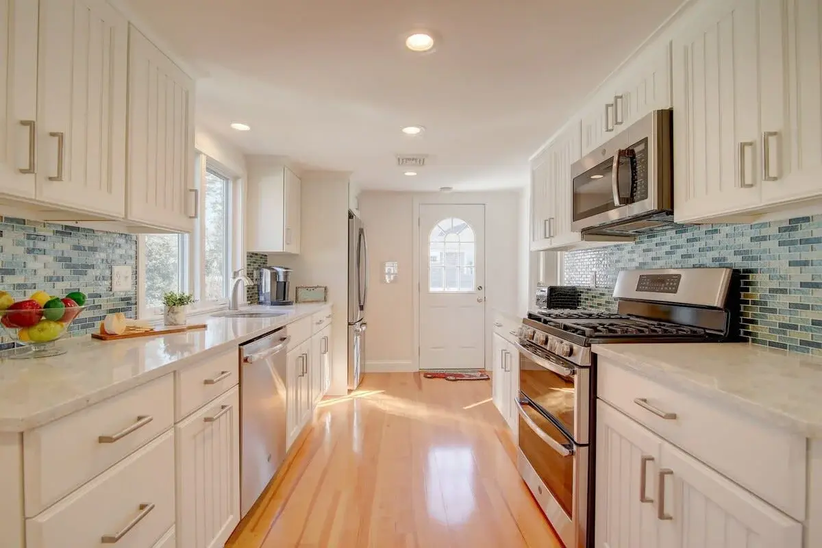 Photo 4 of Del Mar #17752 - Walk to Earle Rd Beach, Incredible Patio!