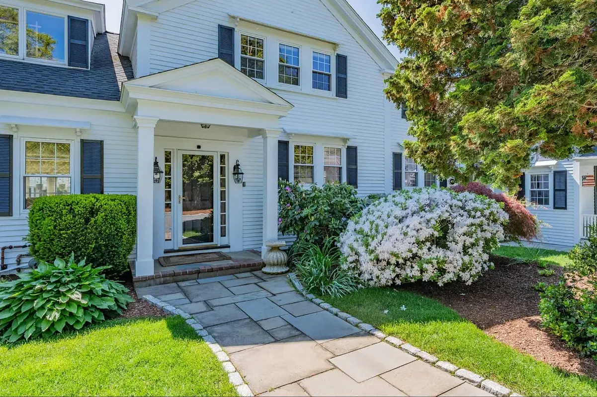 Photo 7 of Del Mar #17757 - Estate with Private pool, tennis court, and playground!