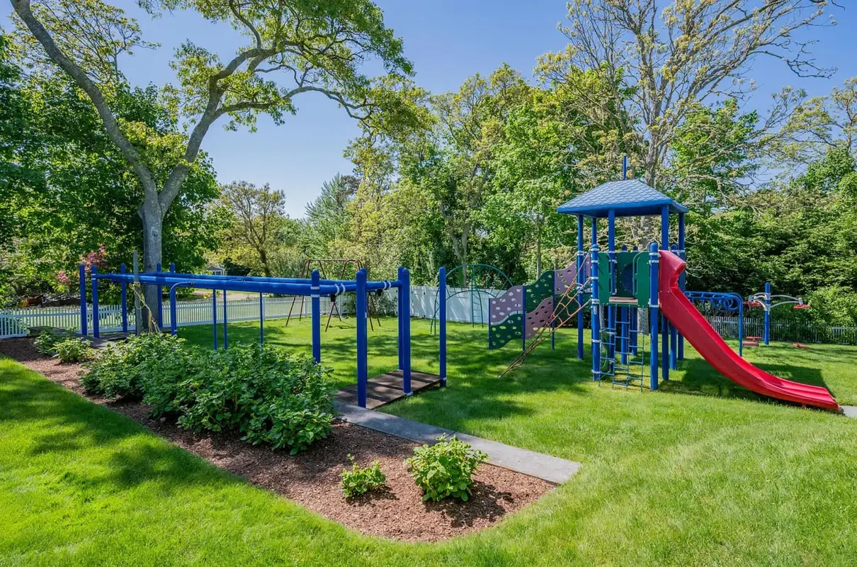 Photo 5 of Del Mar #17757 - Estate with Private pool, tennis court, and playground!