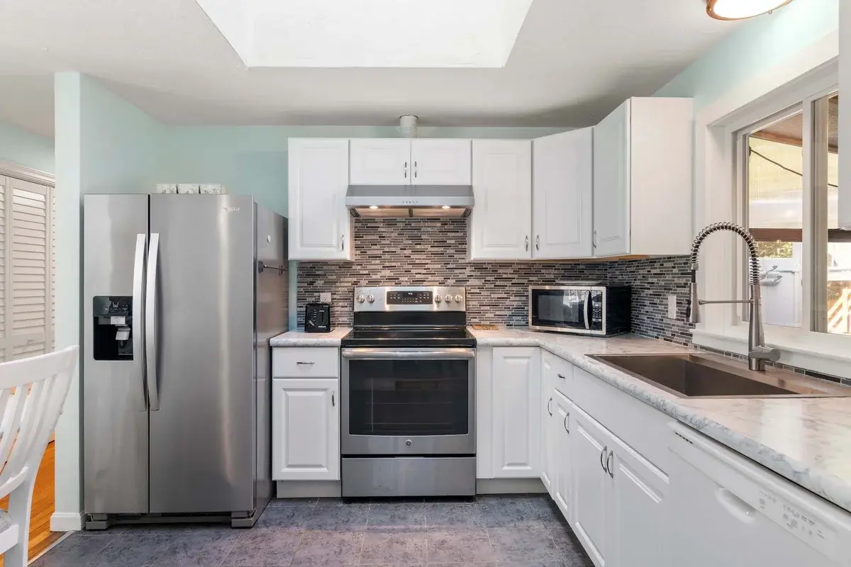 Photo 10 of Del Mar #17764 - Hot Tub, Sauna, Ping Pong Table, Treehouse and Fire Pit!