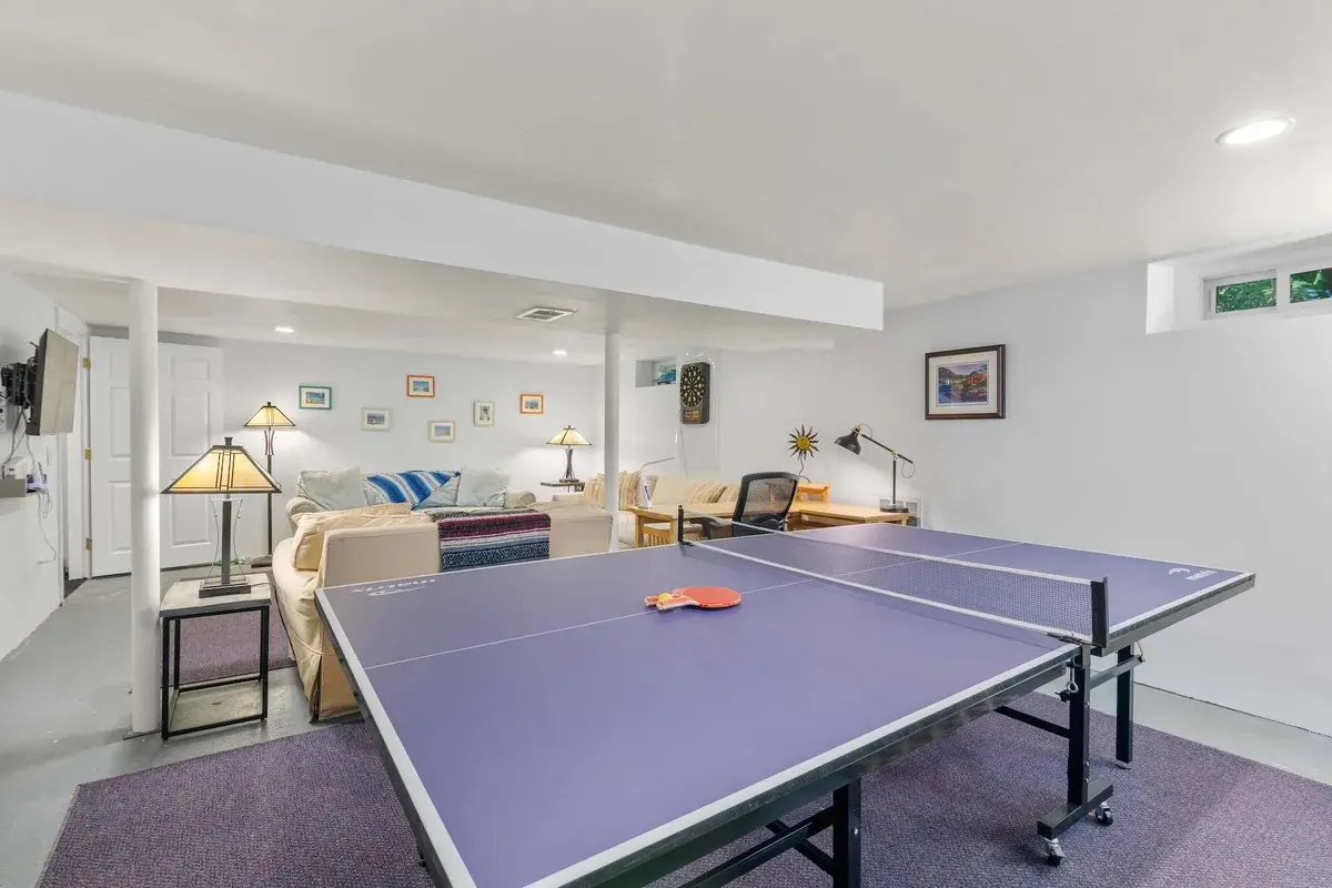 Photo 4 of Del Mar #17764 - Hot Tub, Sauna, Ping Pong Table, Treehouse and Fire Pit!