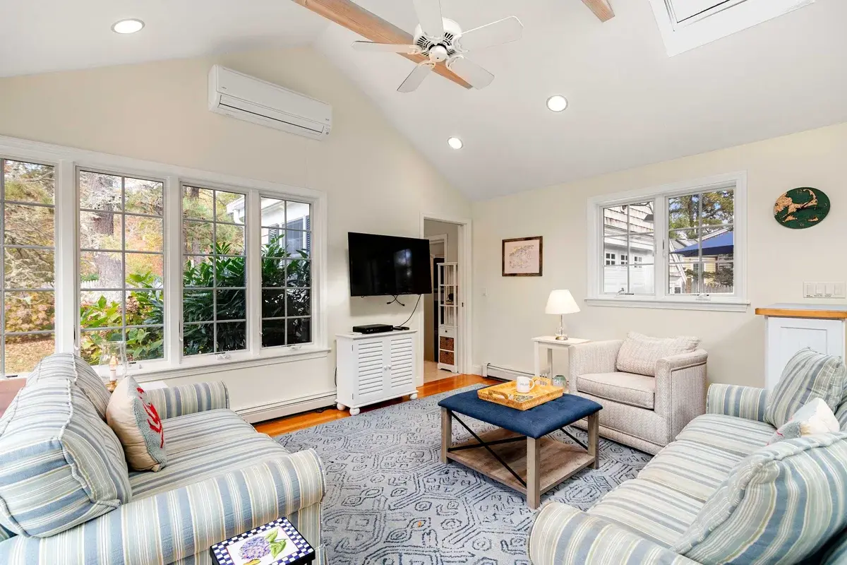 Photo 2 of Del Mar #17767 - Half Mile to Earle Rd Beach!