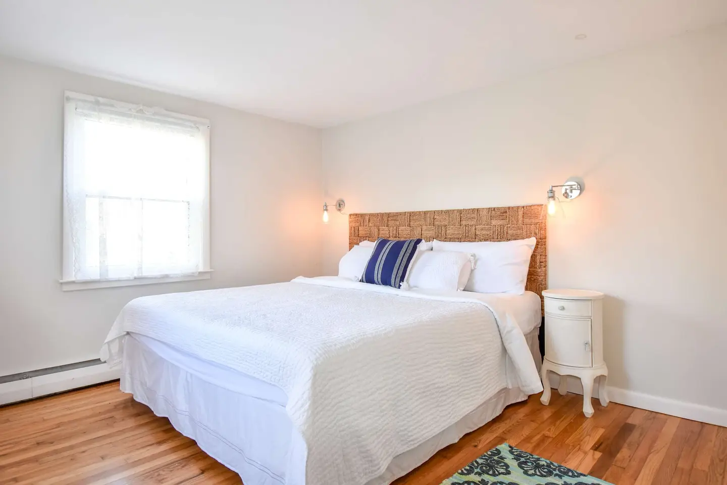 Photo 10 of Del Mar #18803 - Huge Deck Outdoor Shower Dog Friendly!