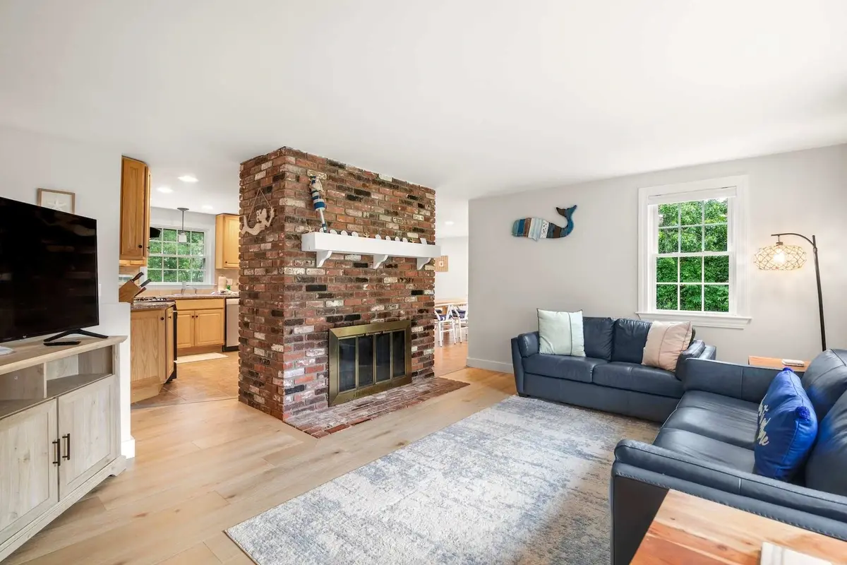 Photo 9 of Del Mar #18826 - Close to Bayside Beaches w/ Pool Table, Fire Pit