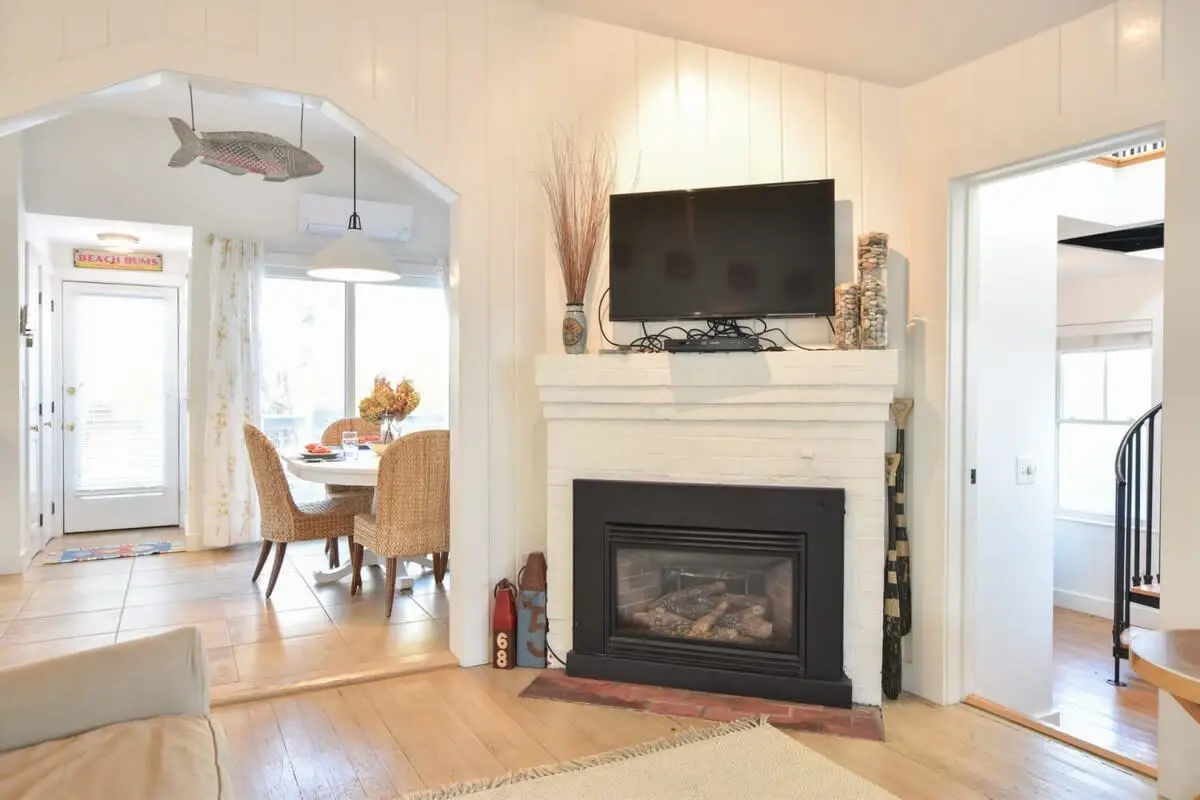 Photo 5 of Del Mar #18837 - Just a few steps to Ellis Landing Beach!