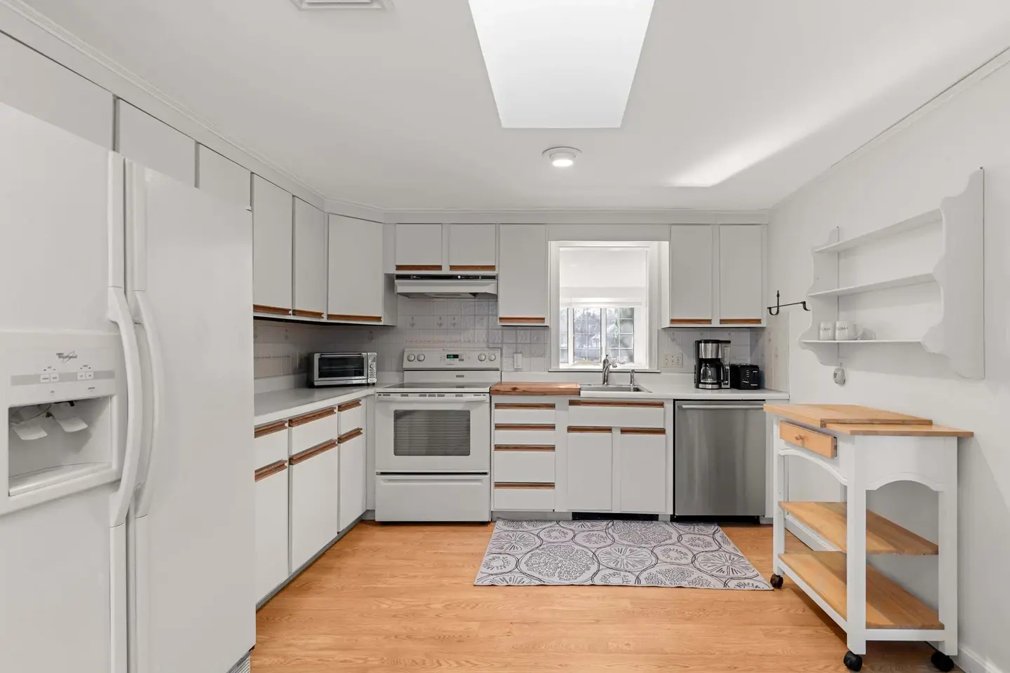 Photo 5 of Del Mar #18843 - Steps to Bayside Beach, Central AC, Large Backyard!