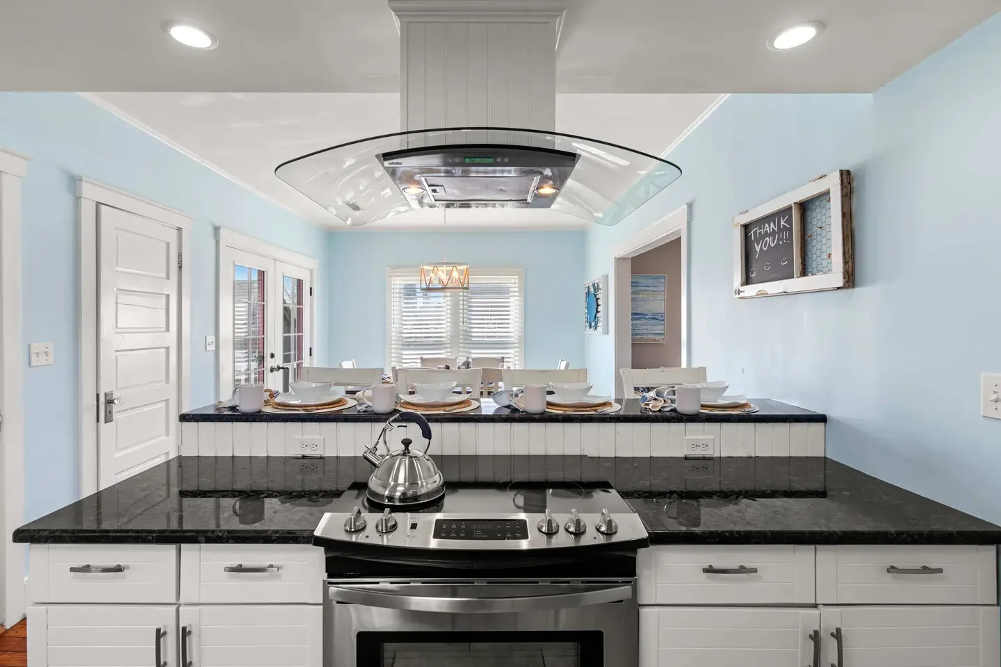 Photo 2 of Del Mar #19920 - Walk to Nantucket Sound Beaches!