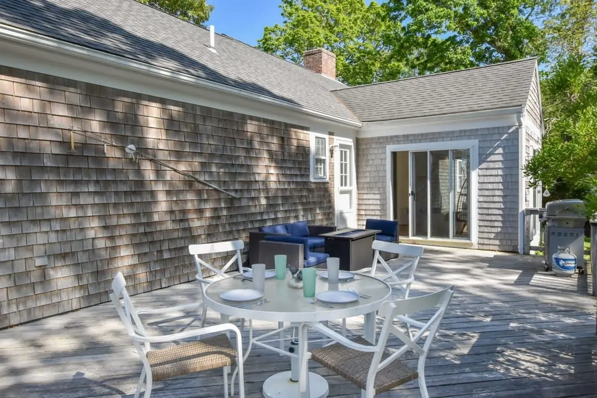 Photo 3 of Del Mar #19923 - Sunroom, Spacious Deck, 8 Mins to Mayflower Beach!