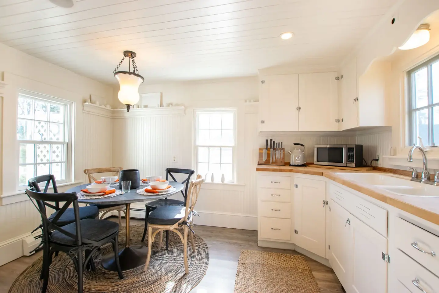 Photo 9 of Del Mar #19937 - 1 Mile to Nantucket Sound Beaches!