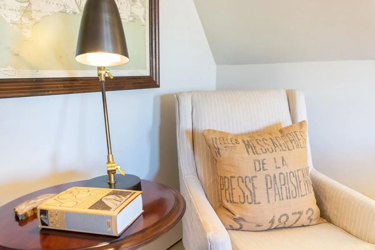 Photo 8 of Del Mar #19937 - 1 Mile to Nantucket Sound Beaches!