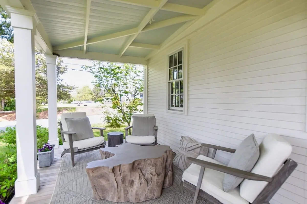 Photo 3 of Del Mar #19937 - 1 Mile to Nantucket Sound Beaches!