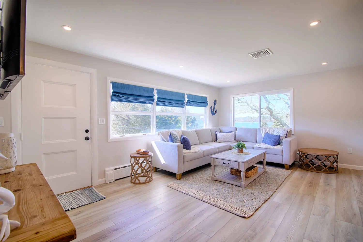 Photo 6 of Del Mar #19942 - Water Views, Access to Grand Cove!