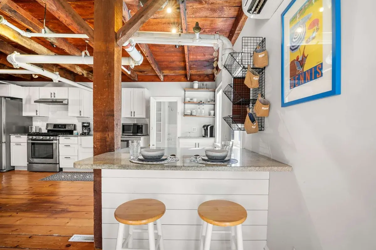 Photo 3 of Del Mar #19949 - Steps to Dining, Less than 1 mile to Bayside Beaches!