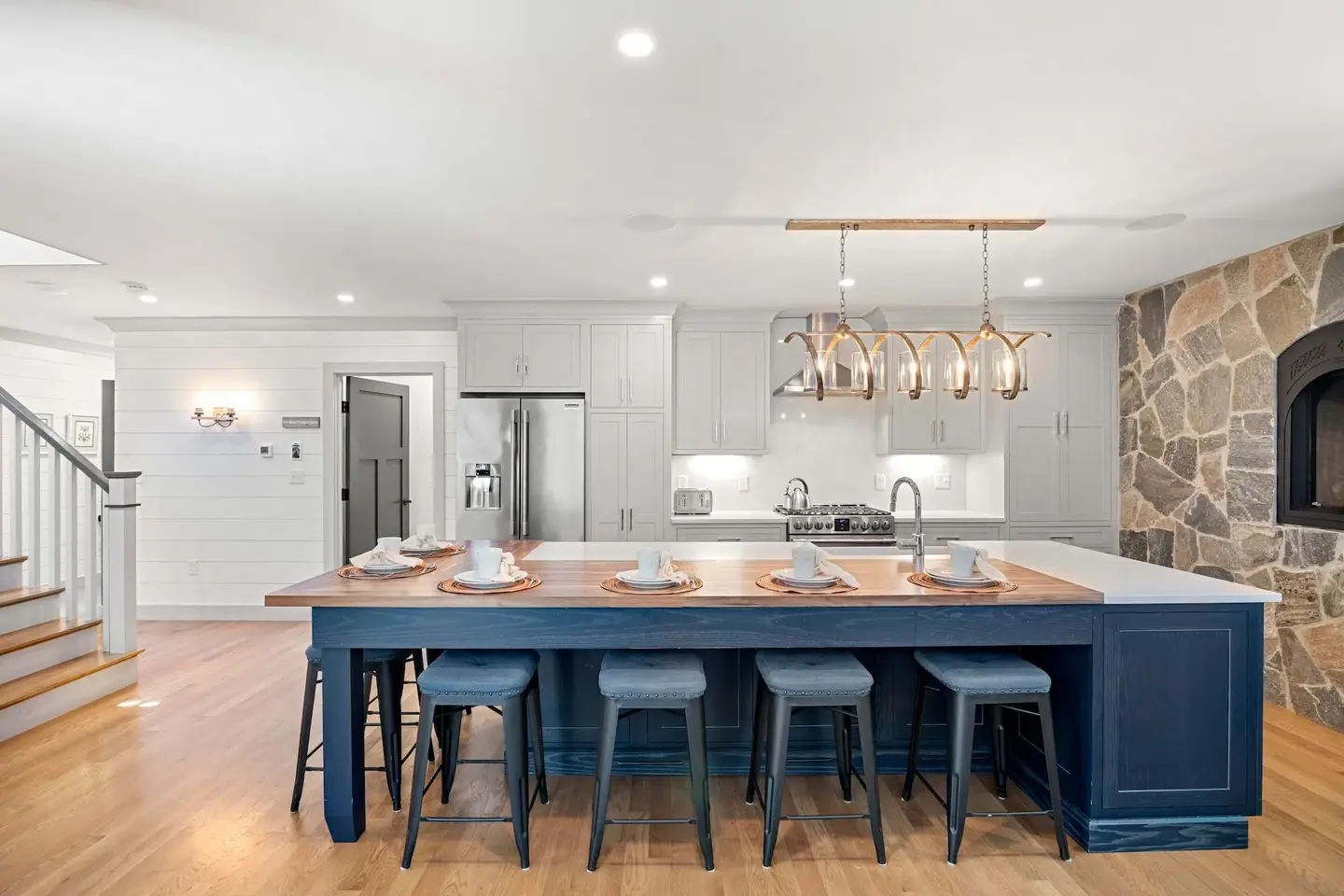 Photo 8 of Del Mar #19952 - Luxurious Escape, Pool, Hot Tub, Game Room!