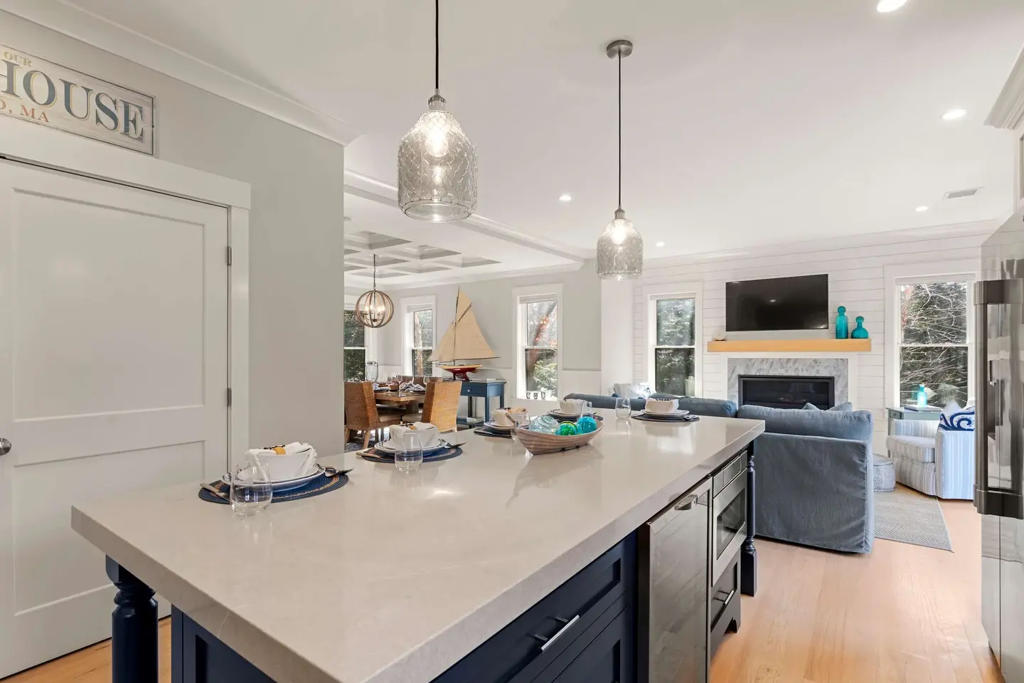 Photo 8 of Del Mar #19956 - Upscale Beach Retreat w Pool, Half Mile to Beach!