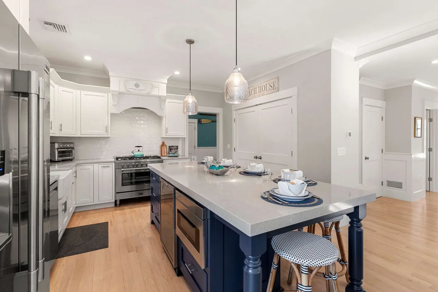 Photo 5 of Del Mar #19956 - Upscale Beach Retreat w Pool, Half Mile to Beach!