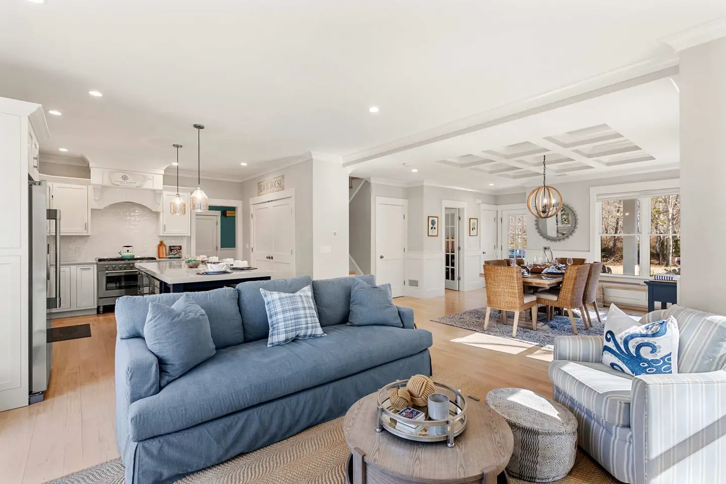 Photo 10 of Del Mar #19956 - Upscale Beach Retreat w Pool, Half Mile to Beach!