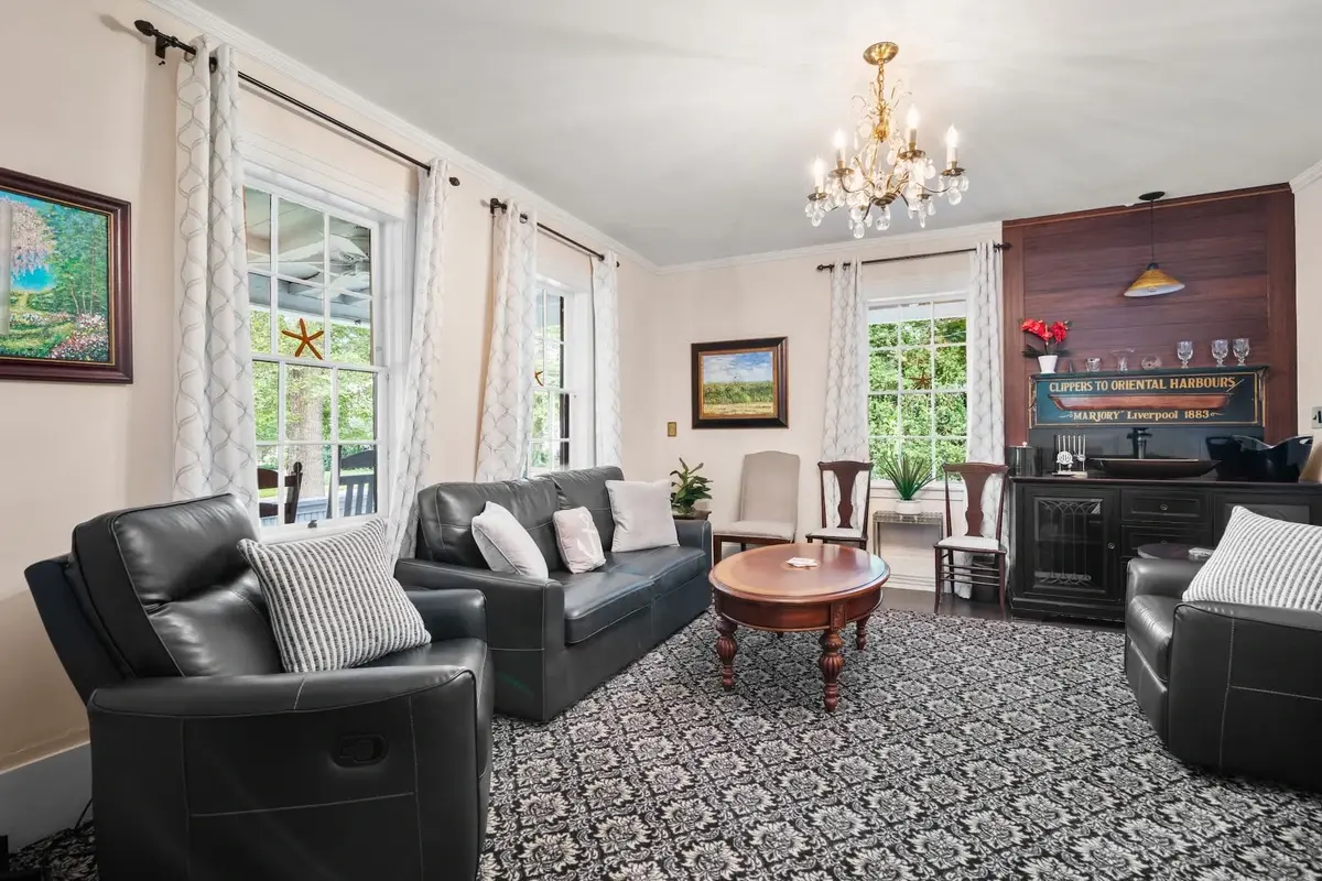 Photo 4 of Del Mar #20001 - Shopping Restaurants 6 mins to Beach! AC!