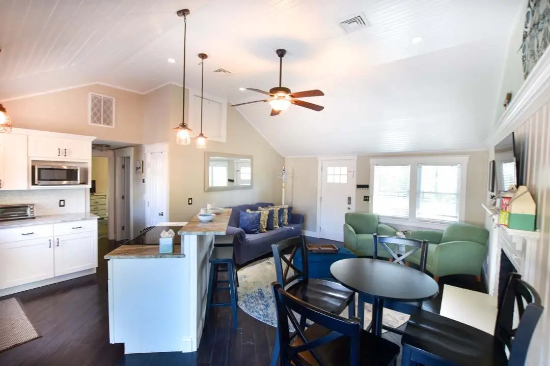 Photo 8 of Del Mar #20023 - Beautiful Home Walk to Water Dogs Welcome!