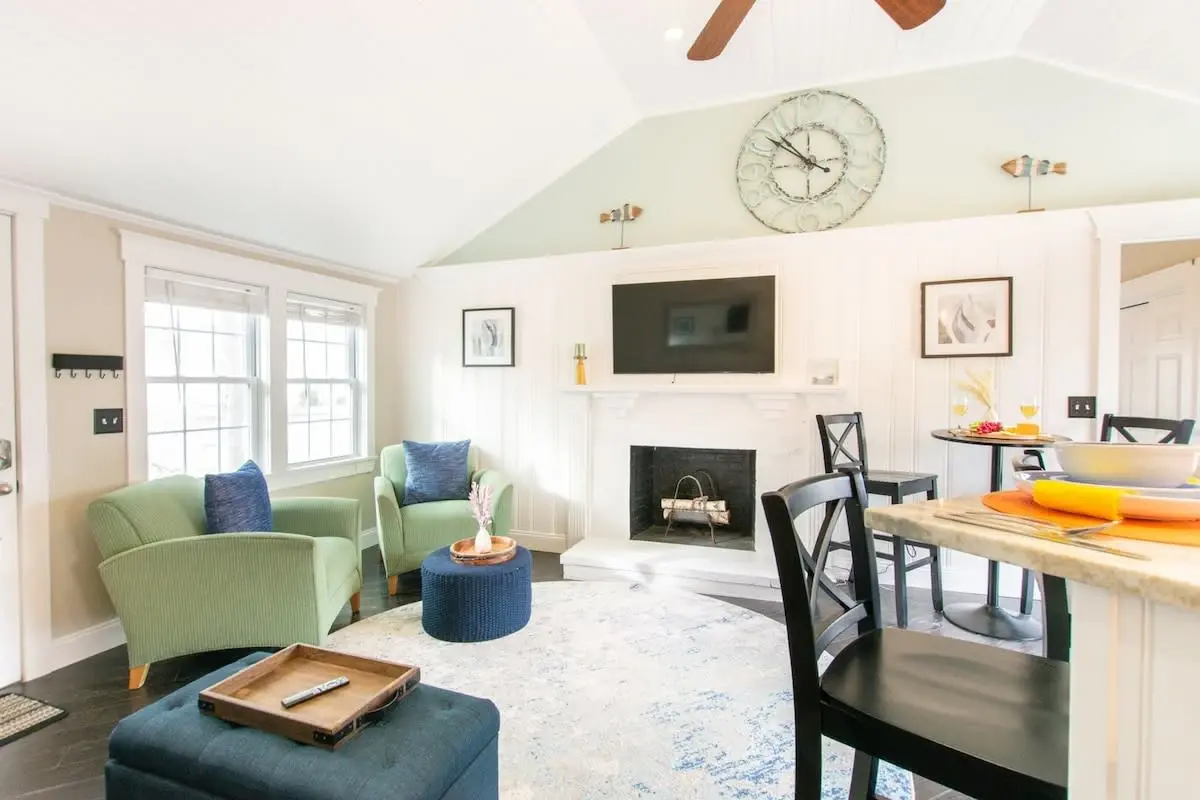 Photo 7 of Del Mar #20023 - Beautiful Home Walk to Water Dogs Welcome!