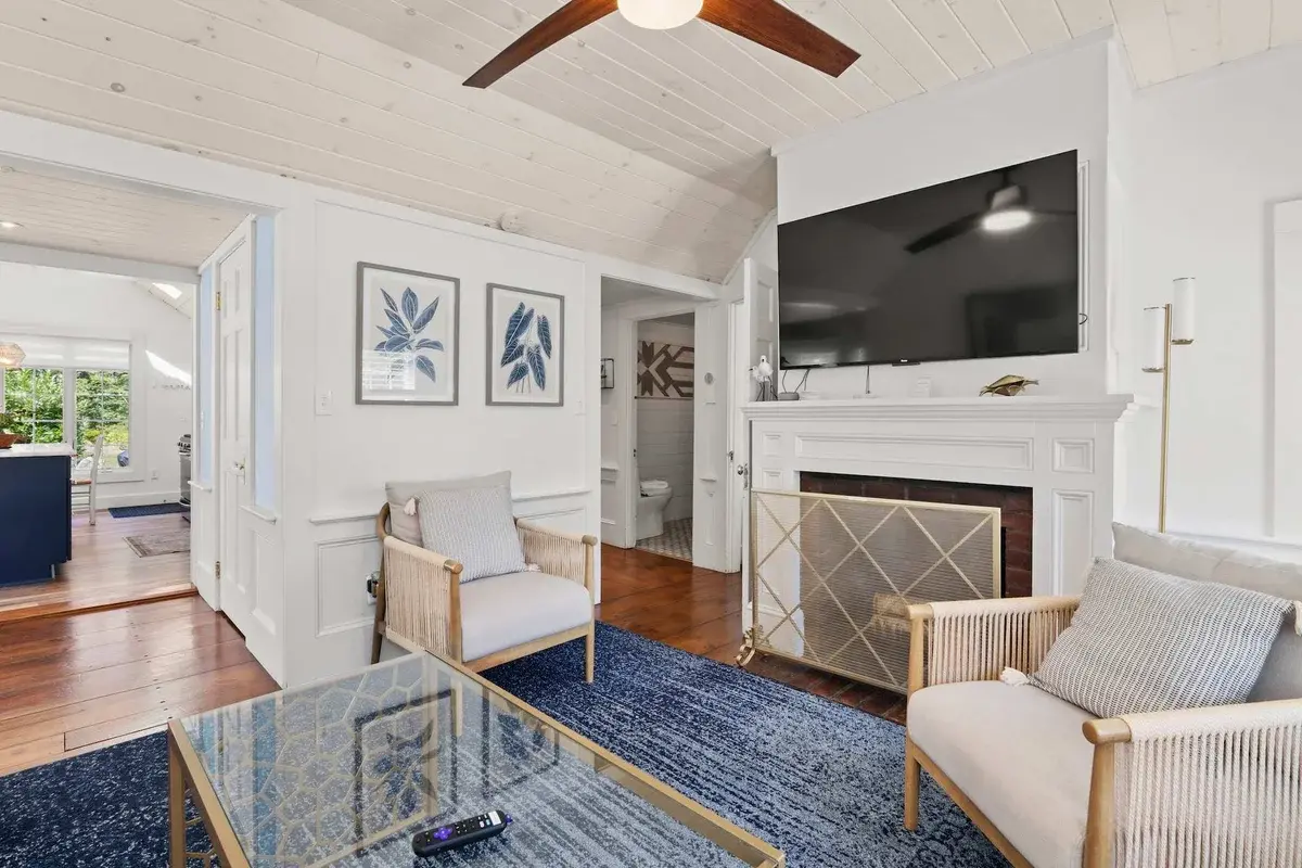 Photo 4 of Del Mar #20030 - Stylish Updated Home, walk to Dennis Pond, Hot Tub! 