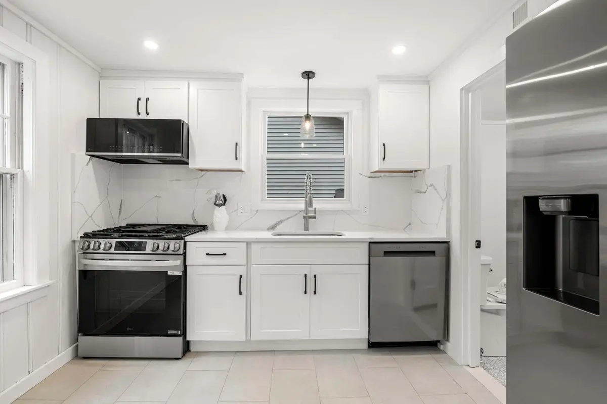 Photo 9 of Del Mar #20037 - Steps to the Beach, Cozy, Central AC!