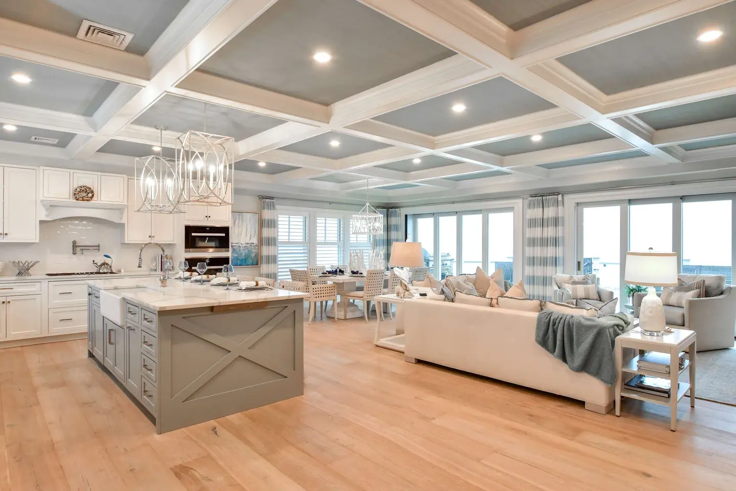 Photo 7 of Del Mar #20038 - Private beach, Stunning views, Pool and Tennis!