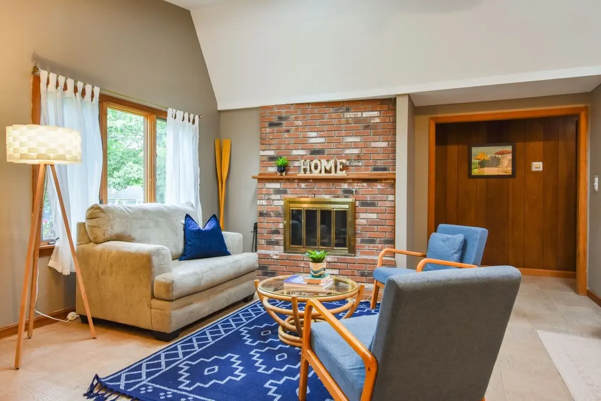 Photo 2 of Del Mar #21005 - Central AC 3 Min Walk to Pond!