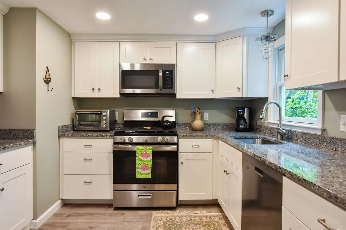 Photo 3 of Del Mar #21005 - Central AC 3 Min Walk to Pond!