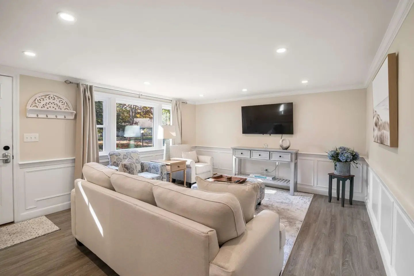 Photo 10 of Del Mar #21014 - Close to Craigville Beach, Private Patio and Backyard!