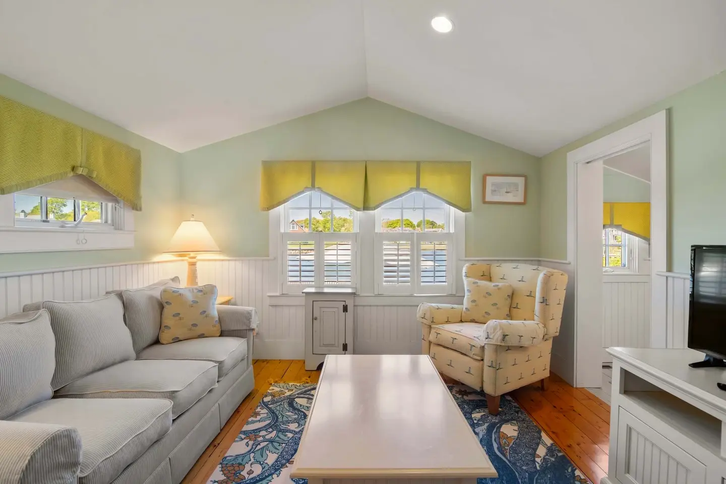 Photo 10 of Del Mar #21016 - Waterfront, Walk to Beach!