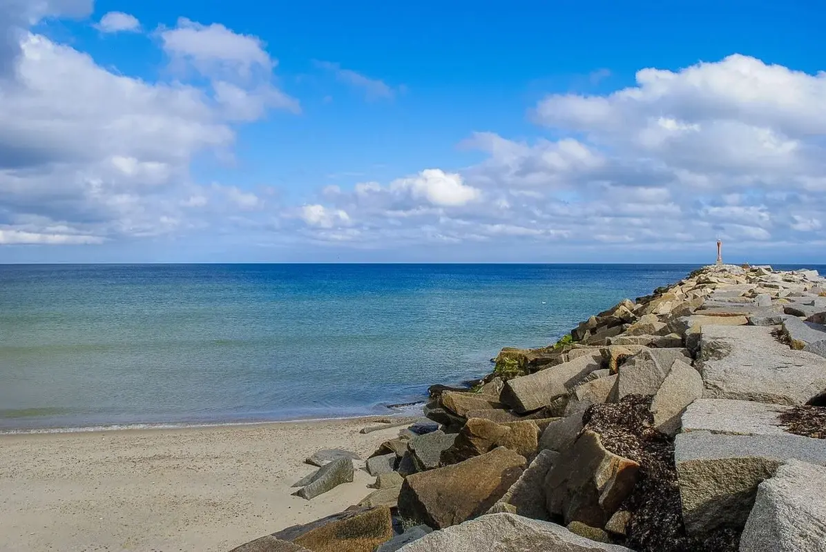 Photo 3 of Del Mar #23003 - Stunning Home with Water Views!